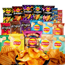 Lay's 7-pack Random Combo Gift Set 278g/9.80oz, Lay's Potato Chips *1 Pack, Random Doritos *1 Pack, Random Wavy Potato Chips *1 Pack, Random Cheetos Crunchy *4 Packs, Puffed Snacks, Food And Snacks, Snacks And Chips, Essential Snacks for Camping