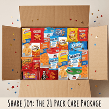 21 Pack Snack Variety Pack Gift Box - Individually Wrapped Biscuits, Chips, Crackers & Candy Assortment, Compact Care Package for School Lunch, Daily Snacks, College Students & Kids Grab-and-Go Mix - Variety May Vary