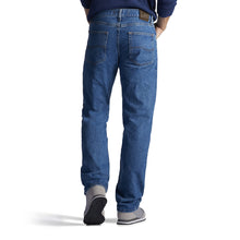 Lee Men's Regular Fit Straight Leg Jean — Complimentary Gift with $76+ Orders; If the Gift Is Out of Stock or Its Price Rises, Order Cancelled with Full Refund Before Shipment