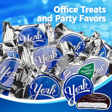 3/5/6 Packs Of Chocolate Mint Pie | 1.4 Ounces Per Pack, Rich In Dark Chocolate Wrapped In Fresh Mint Filling, With A Soft And Sticky Texture, Perfect For Watching Movies, Taking A Nap, And Enjoying Group Gatherings, Contains Wheat