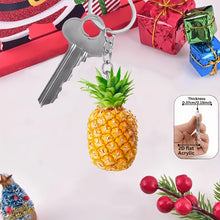 2D Flat a Fresh, Sweet, And Delicious Juicy Pineapple Creative Keychain, Suitable for Decorating Mobile Phones, Car Interiors, Backpacks, Etc., The Best Small Gift Item for Festivals